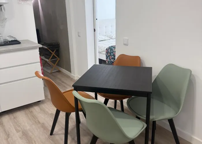 Camilas Place